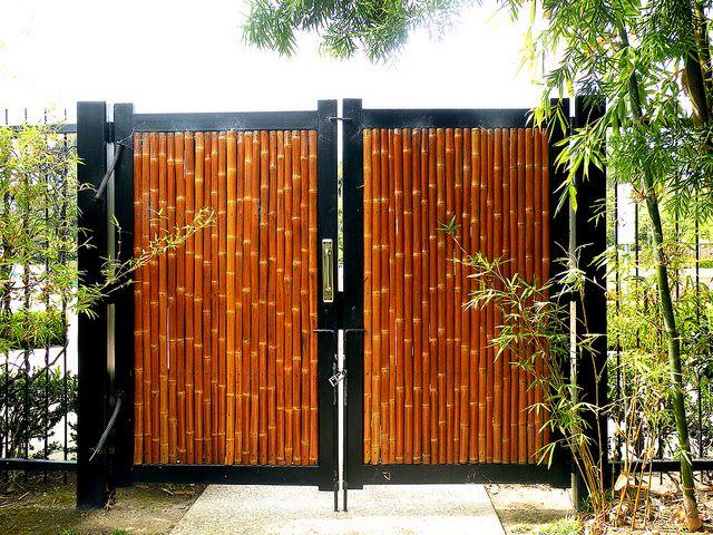 毛竹也经常用来制作庭院门说起东方庭院,毛竹应用最多的,除了篱笆就属